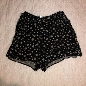 Black floral skort
